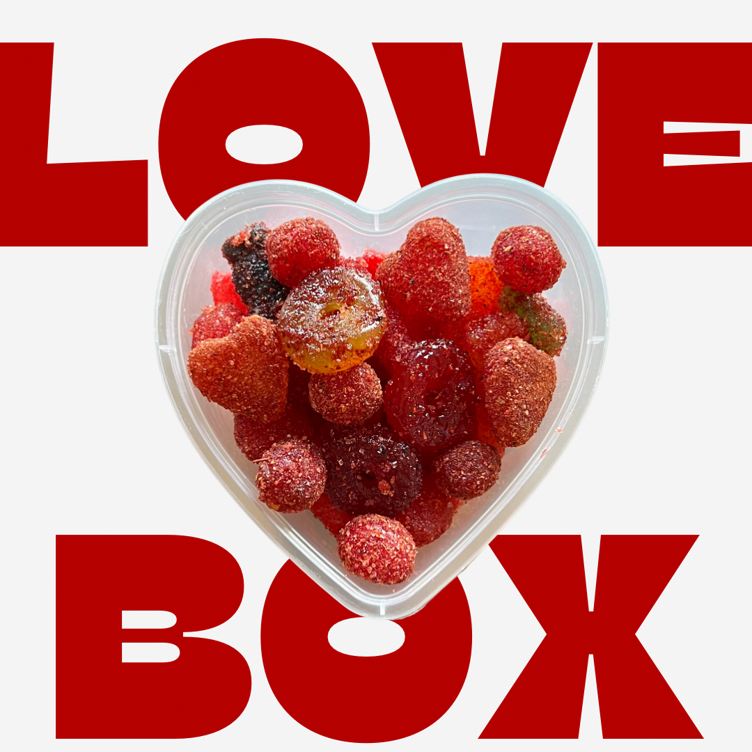 LOVE BOX – AZUKITA TREATZ